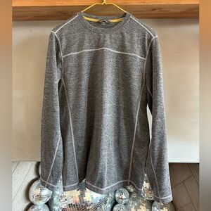 Eddie Bauer Long Sleeve Performance Top | Size Medium | Heather Gray